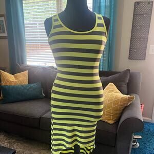 Connection 18 women’s dress size small
